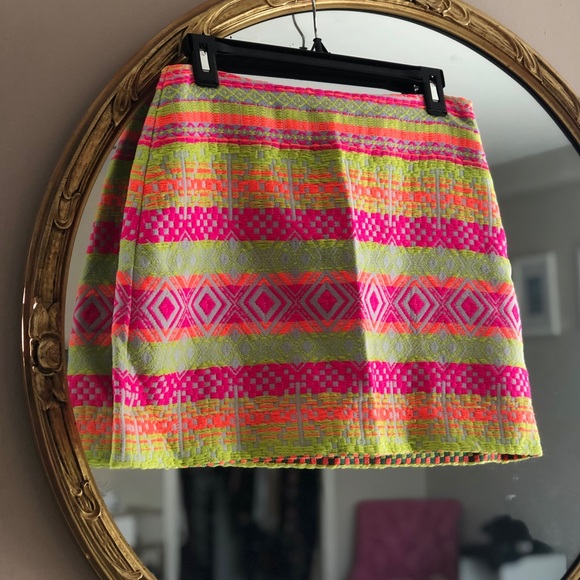 Britt Ryan - Neon Skirt Size 4 - Picture 2 of 5
